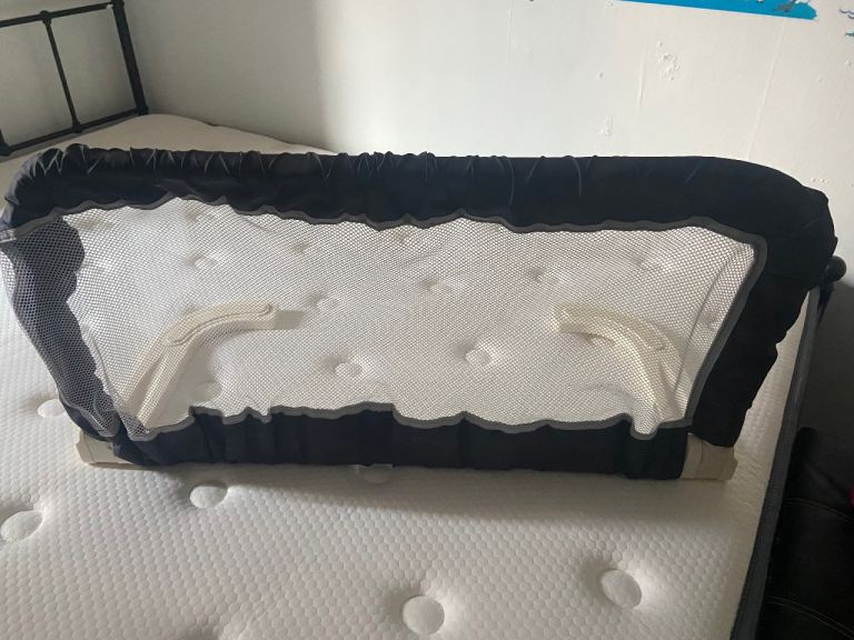 Extendable bed rail 
