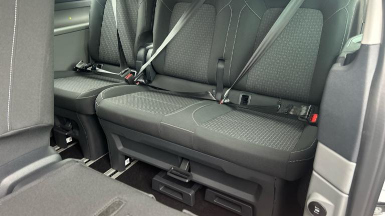 2025 Ford Tourneo Custom 340 L2 Petrol Fwd 2.5 PHEV 232ps H1 Zetec 8 seater Auto Standard Roof Mi...