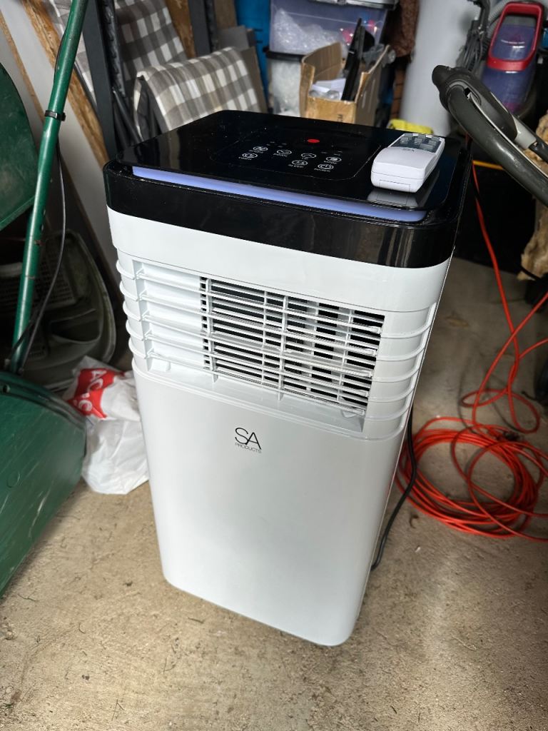 Air conditioning unit portable 