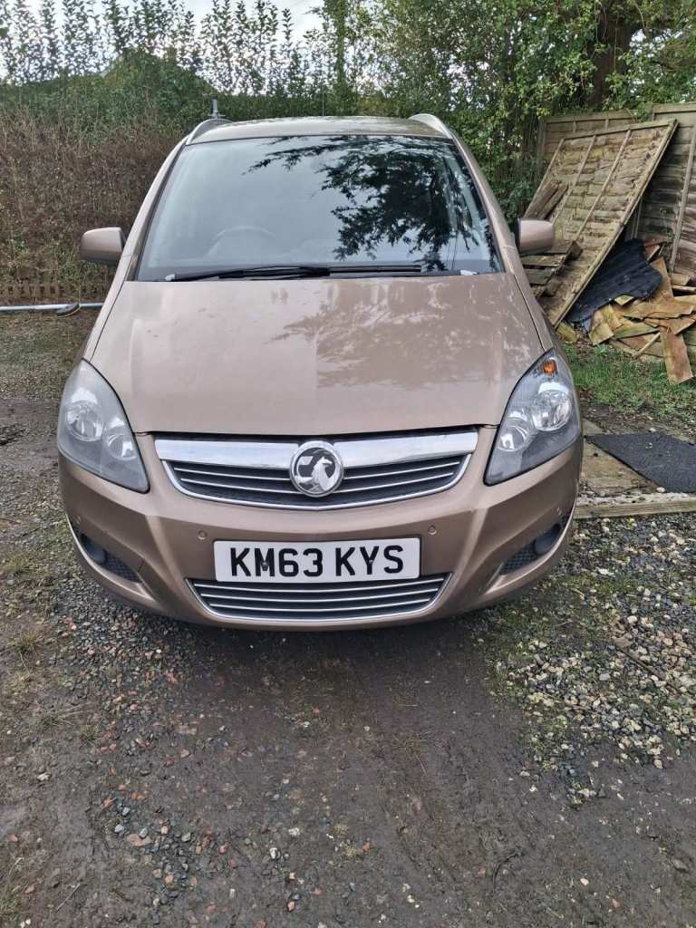 Vauxhall, ZAFIRA, MPV, 2013, Manual, 1686 (cc), 5 doors