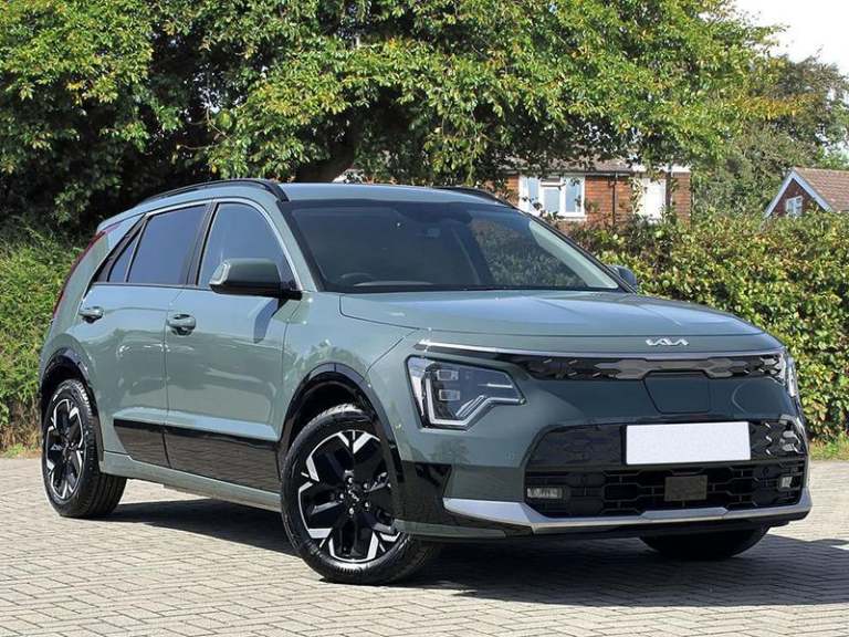 2022 Kia Niro 64.8 kWh 3 ESTATE Electric Automatic