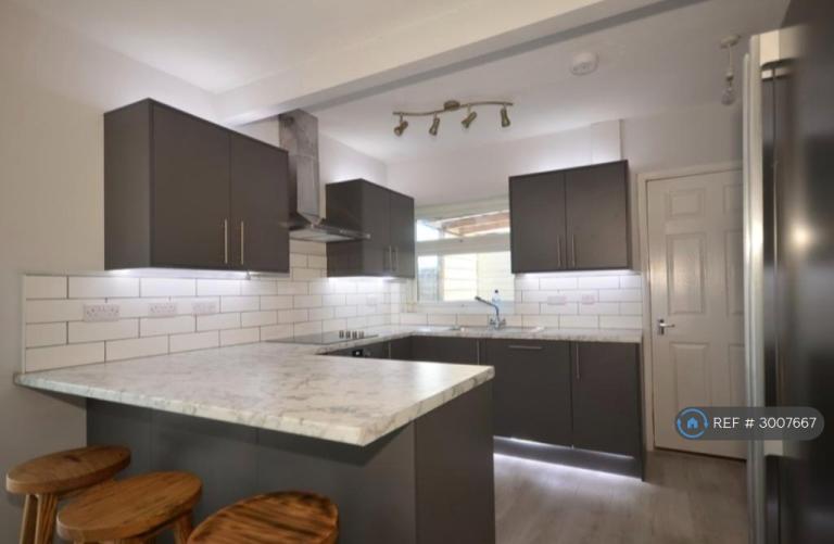 1 bedroom in Denton Drive, Brighton, BN1 (#3007667)