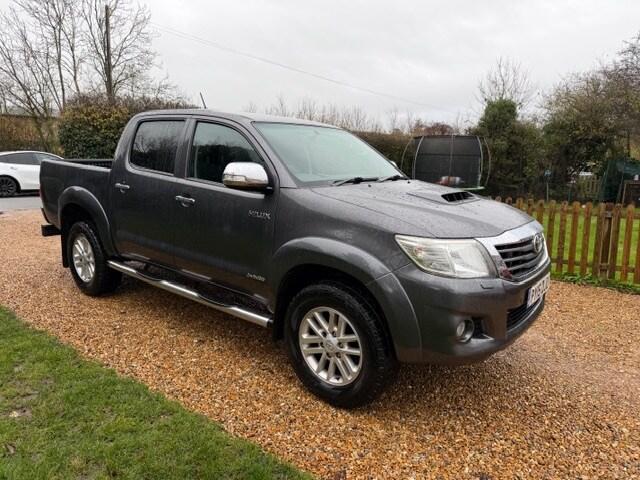2015 Toyota Hilux Invincible D/Cab Pick Up 3.0 D-4D 4WD 171 PICK UP Diesel Manual
