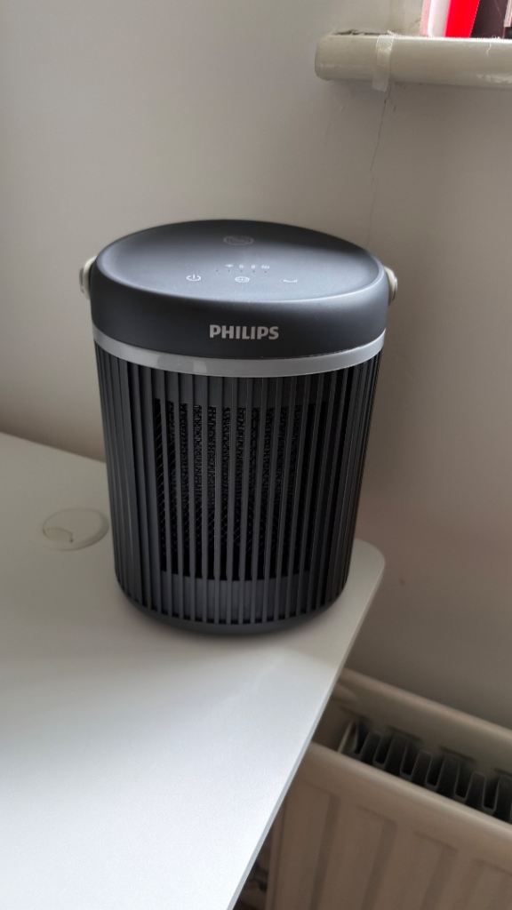 Philips 3000 Series Compact Heater 2000W - Like New, Boxed