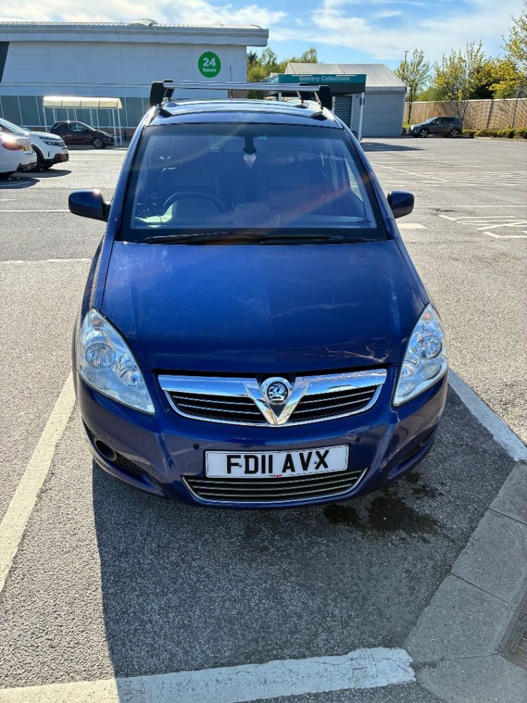 Vauxhall Zafira Elite MPV 