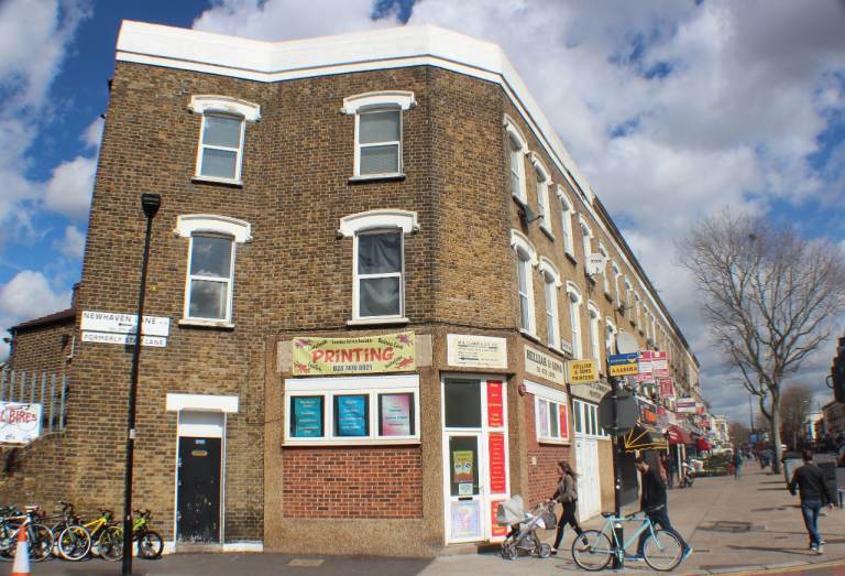 Two Bedroom Flat in London - Canning Town / Plaistow E13 (Zone 2/3)