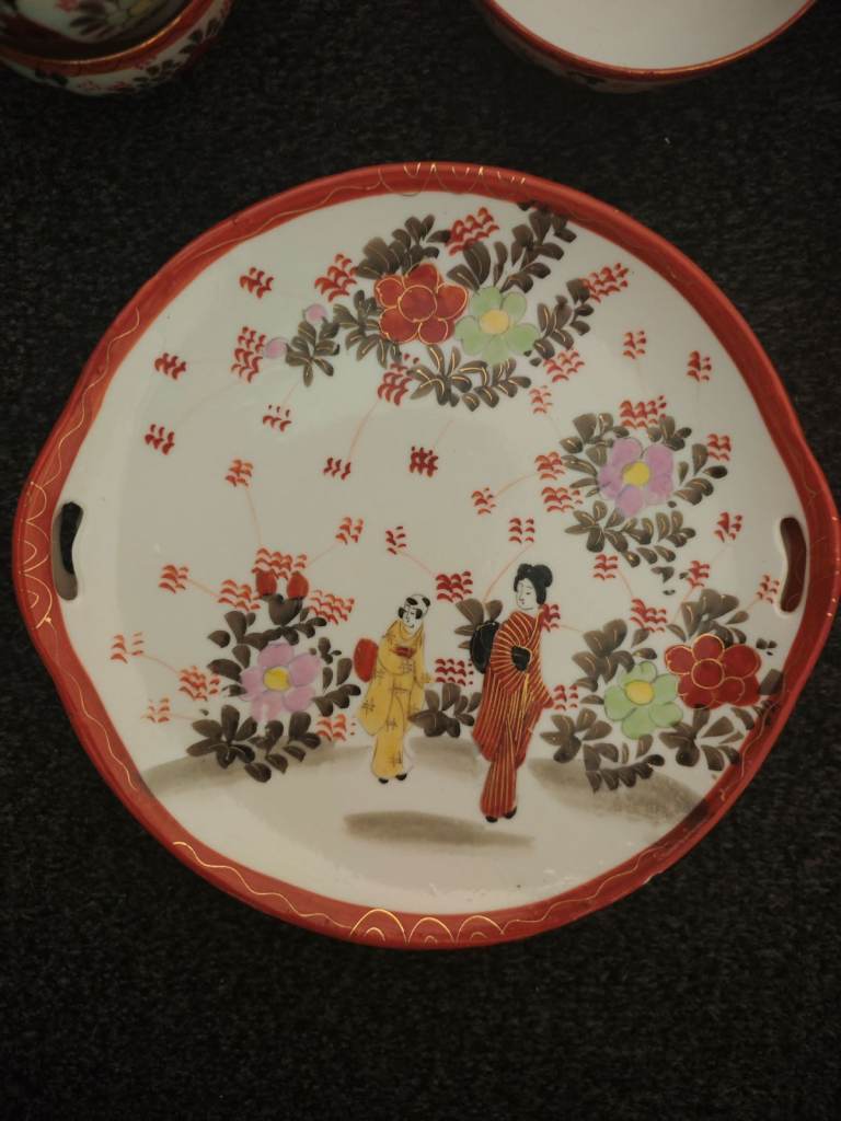 Kutani Eggshell Porcelain