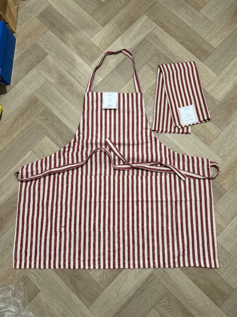 image for H&M Home red & white striped cotton apron & tea towel set