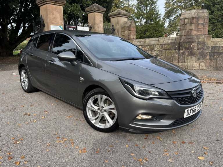 2016 Vauxhall Astra 1.6 CDTi 16V 136 SRi Nav 5dr HATCHBACK DIESEL Manual