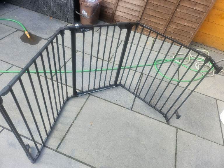 Dreambaby 3 panel stair gate 