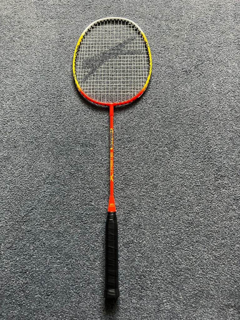 Slazenger Xtreme Smash Badminton Racket (no cover)
