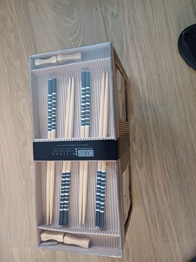 image for Chinese Dining Set NEW