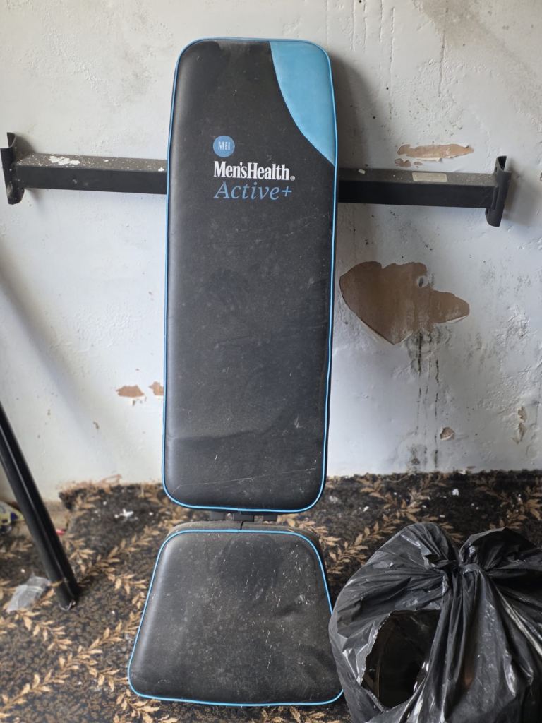 Gym bench