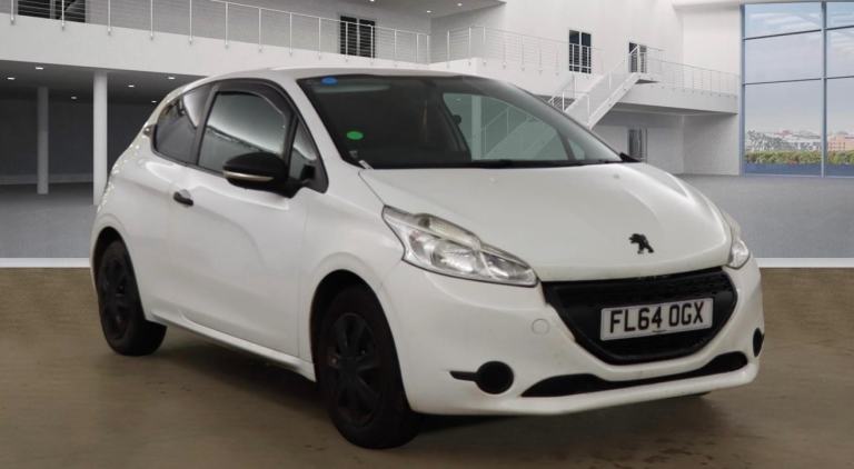 2015 Peugeot 208 1.0 VTi Access 3dr HATCHBACK Petrol Manual