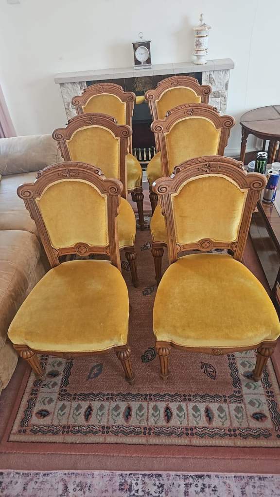 Vintage dining chairs 