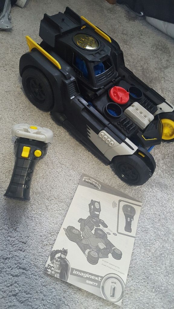 Remote Control Batmobile Car/Transformer