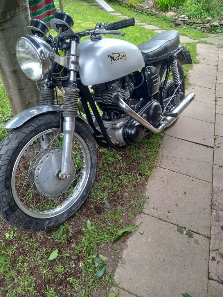 Norton 650ss