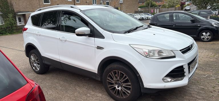 Ford, KUGA, Hatchback, 2014, Manual, 1997 (cc), 5 doors