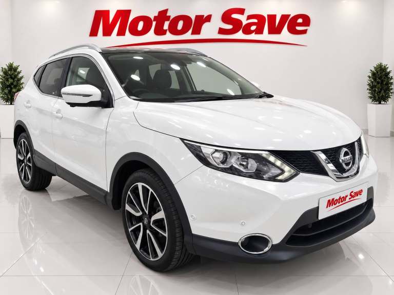 2016 Nissan Qashqai 1.6 dCi Tekna 5dr Xtronic HATCHBACK Diesel Automatic