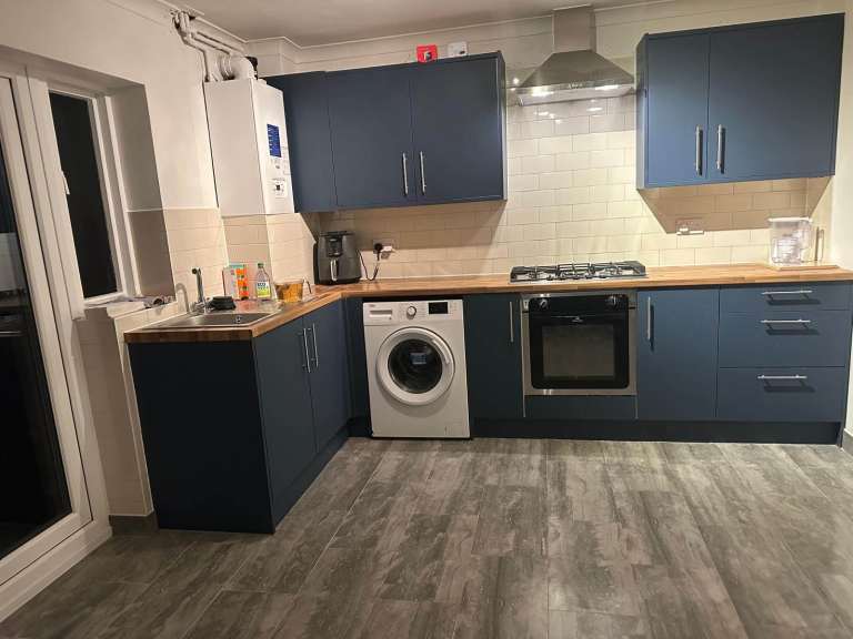 Single room in shared house - Huntingdon