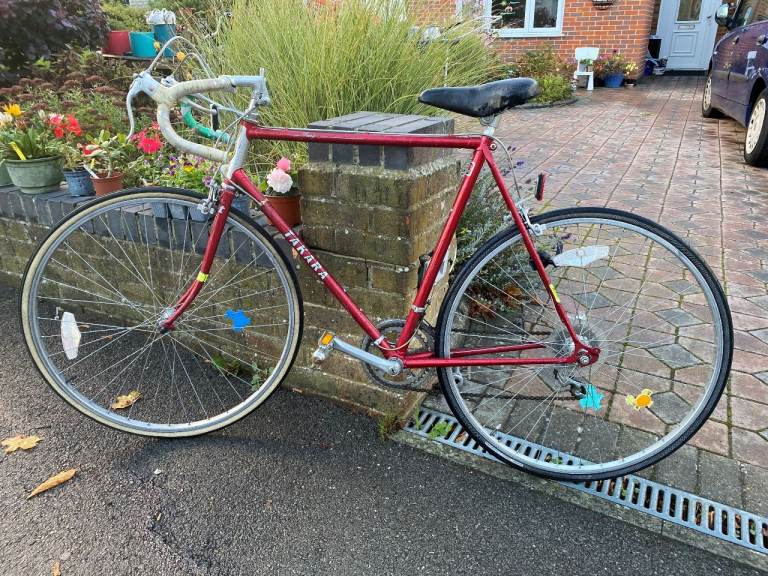 Takara Road Bike – Red, Good Condition