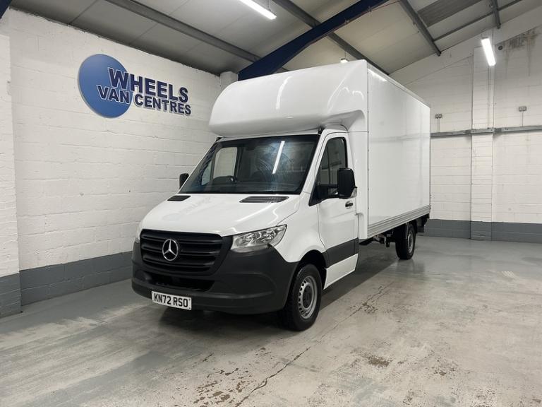 2022 Mercedes-Benz Sprinter 315 CDI Progressive 2.0 2dr Luton Manual Diesel Luton Diesel Manual
