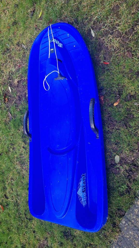 SnoGiant sledge for two smaller children or older child / adult