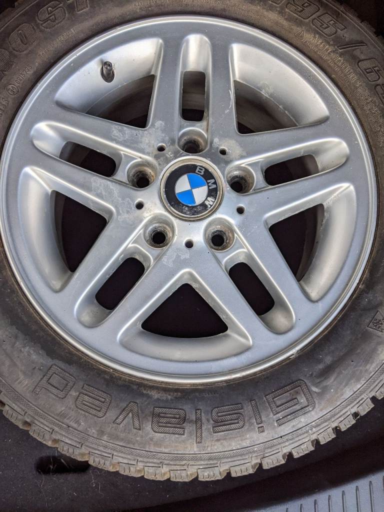 BMW ALLOY WHEELS SET of 4
