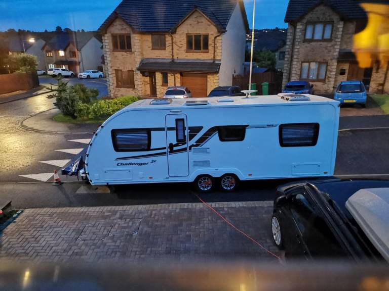 Swift Challenger 625 Se 2015 Twin Axle