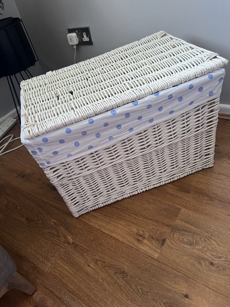 White wicker storage chest