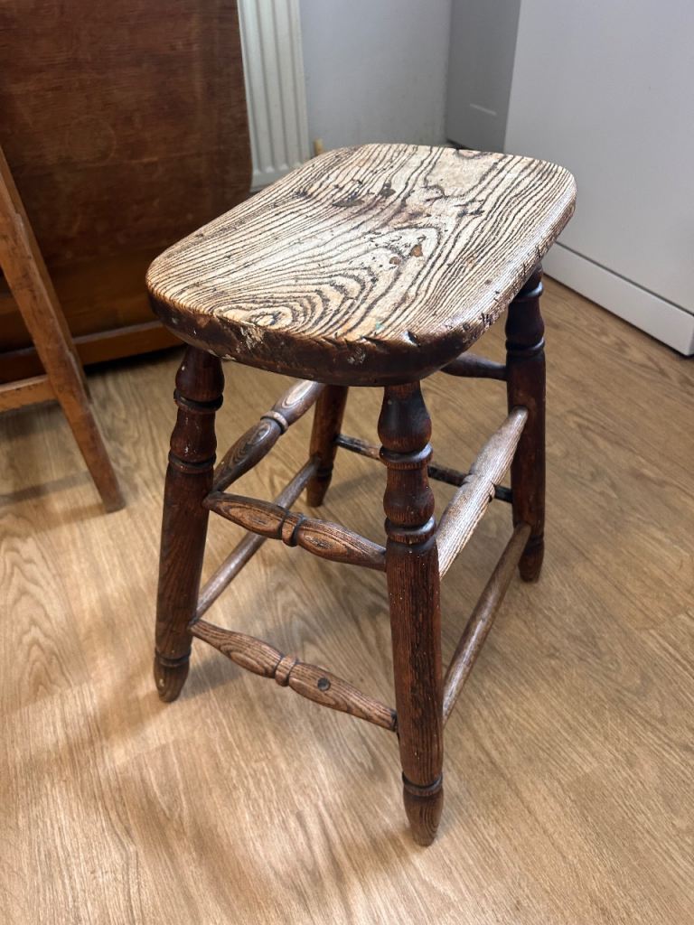 Vintage Wooden Stool – Rustic Finish