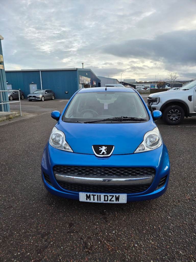 Peugeot, 107, Hatchback, 2011, Manual, 998 (cc), 5 doors