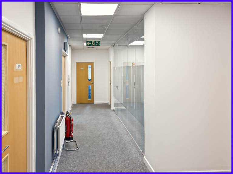 Winchester - SO23 8BB, Access professional coworking space in Regus Crown Walk