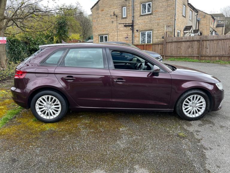 2015 Audi A3 1.6 TDI 110 SE Technik 5dr S Tronic HATCHBACK Diesel Automatic