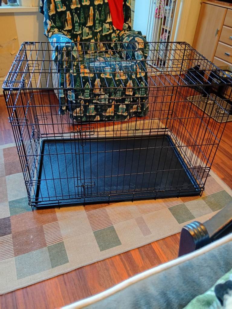 Large dog crate - collect BB18 6 postcode 
