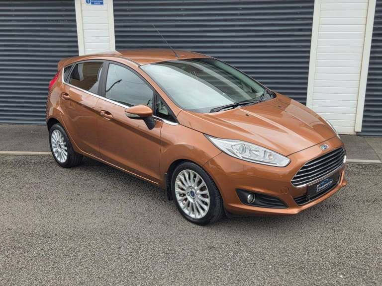 2013 Ford Fiesta 1.0 EcoBoost 125 Titanium 5dr HATCHBACK Petrol Manual