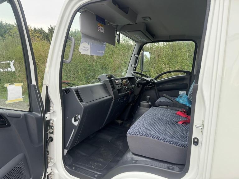 Isuzu Forward n75-150 DIESEL AUTOMATIC 2025