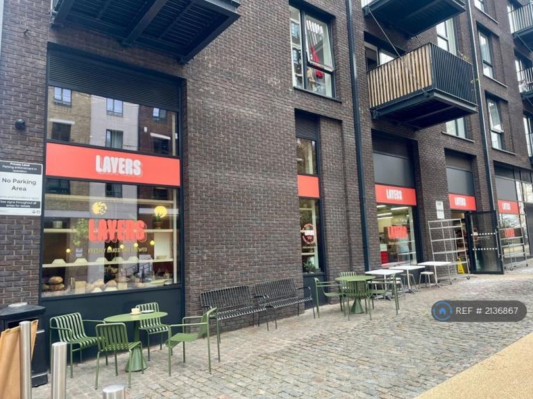 1 bedroom flat in Prinsep House, London, E14 (1 bed) (#2136867)