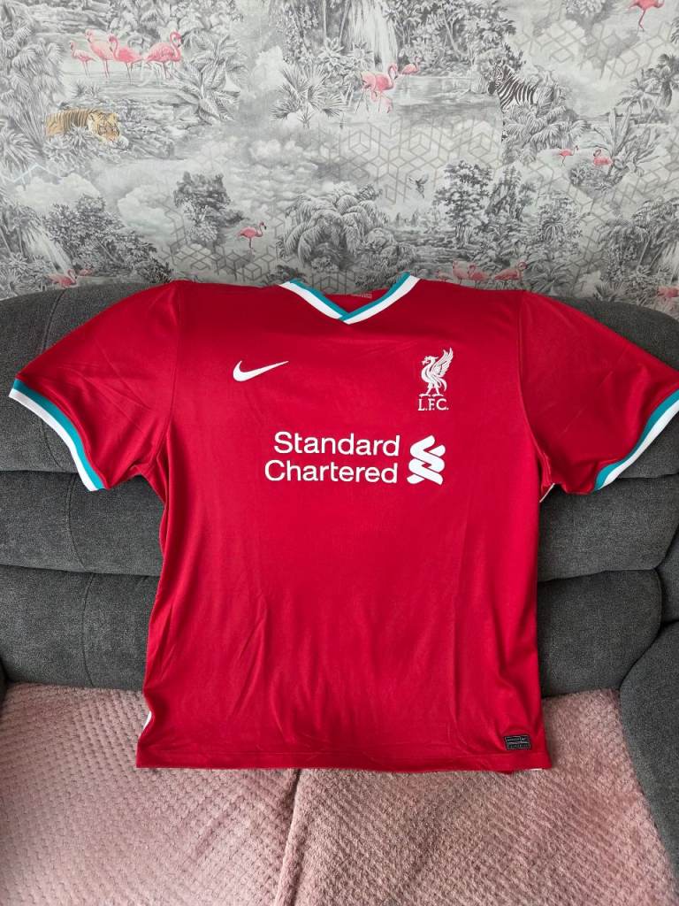 Men's liverpool top bundle ×2