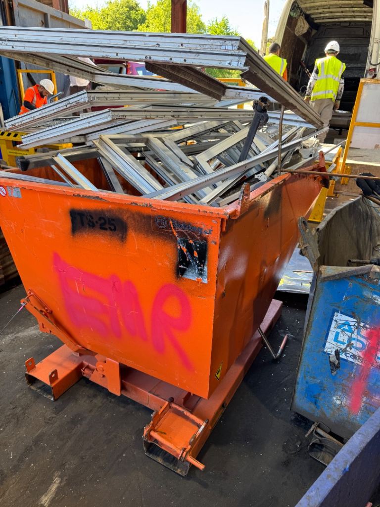 Scrap Metal Collection – North West London 🚛🗑️ Cable, Copper and Brass 