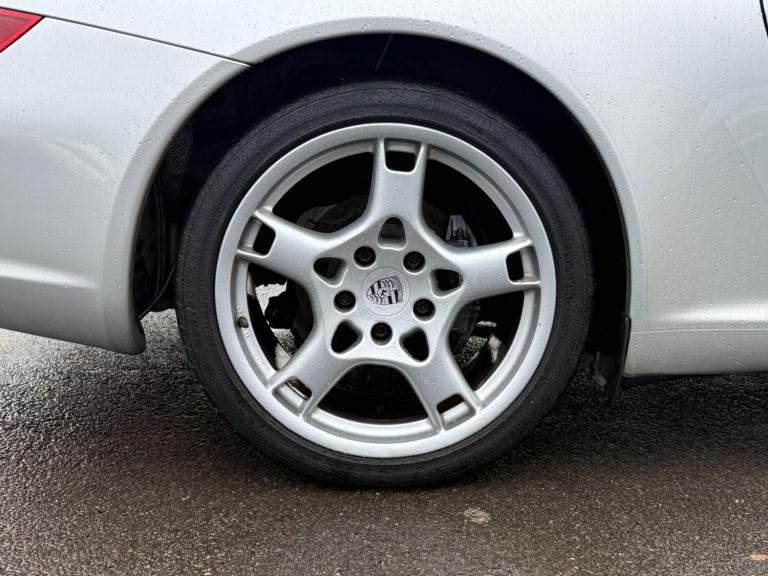 2005 Porsche 911 2dr COUPE PETROL Automatic