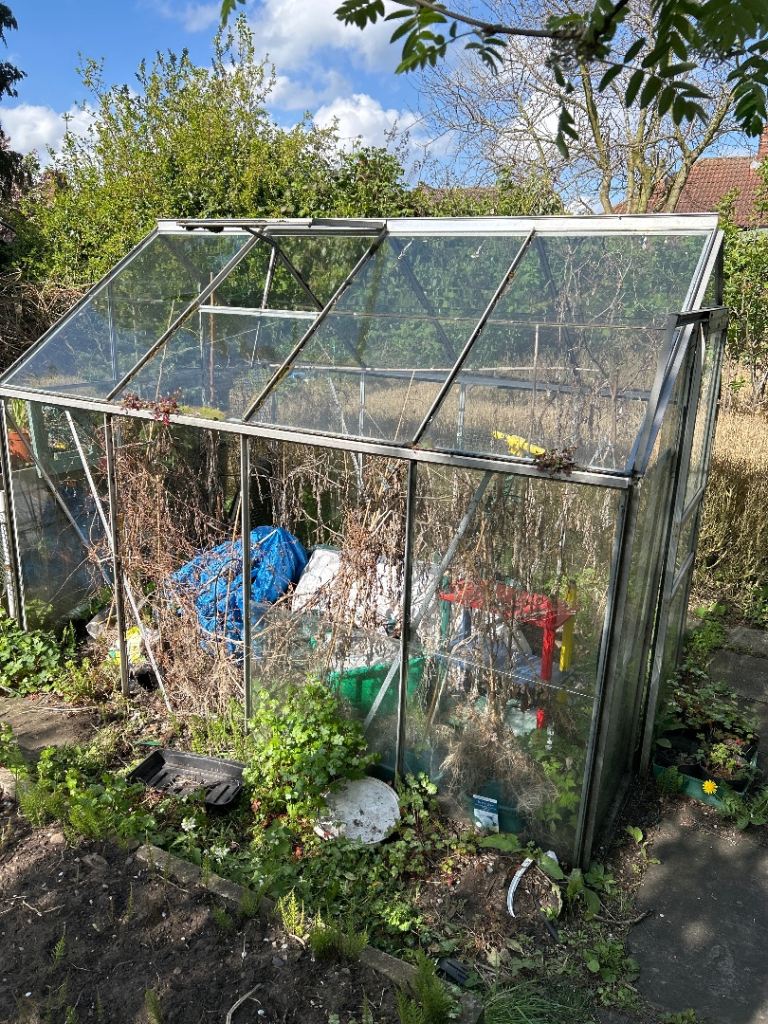 Greenhouse, aluminium, with 80% of glass intact. B