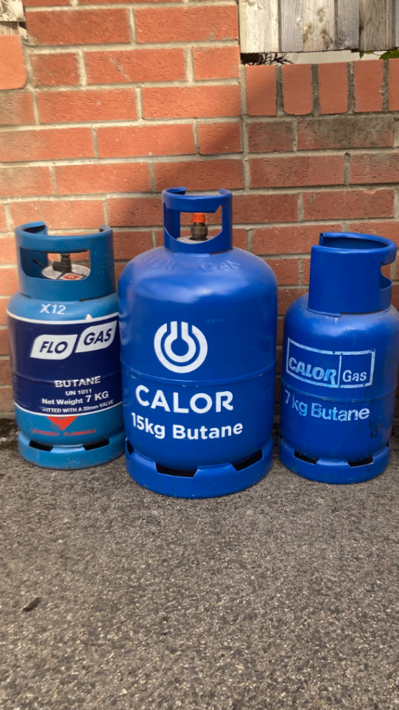 Various gas bottles 7kg & 15kg empty for garden bbq heating 