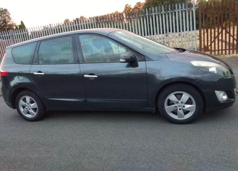 61 reg top spec 7 seater Renault grand scenic 1.5 DCI diesel+satnav+tax+DRIVEAWAY OR DELIVERY 