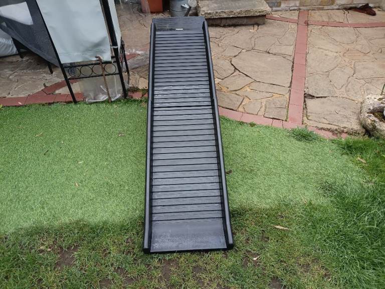 Dog ramp