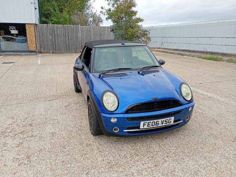 Mini, CONVERTIBLE, Convertible, 2006, Manual, 1598 (cc), 2 doors