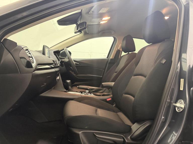 2016 Mazda Mazda3 2.0 SE-L 5dr Auto HATCHBACK PETROL Automatic