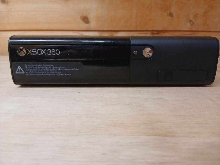 Xbox 360 E (2013) and loads of accessories 