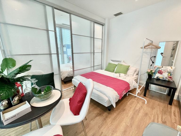WestLondon near Ealing 2bedroom next to Tube 