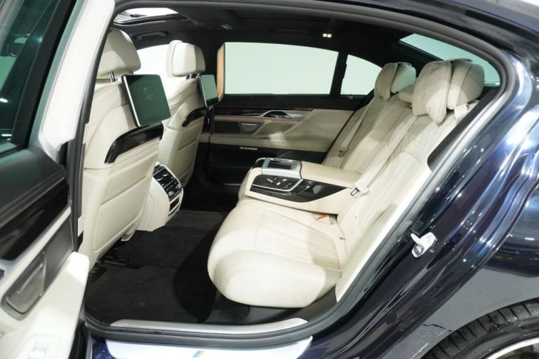 2015 BMW 7 Series 730Ld M Sport 4dr Auto SALOON DIESEL Automatic